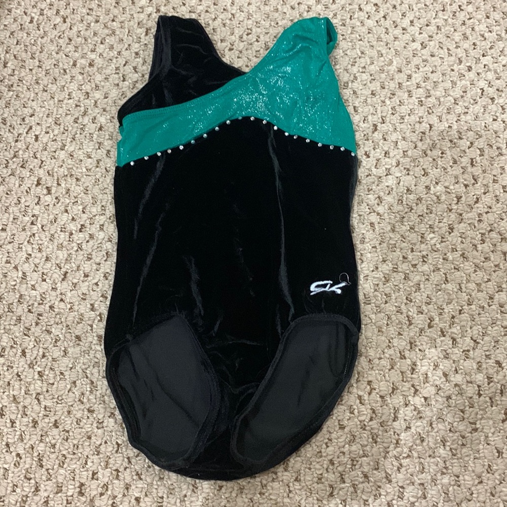 GK gymnastics leotard